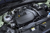 かつて1リッターと1.4リッターのガソリン、2リッターのディーゼルが選べたパワーユニットは、マイナーチェンジを機に1.5リッターガソリンに集約された。