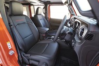 「ジープ・ラングラー」の最強バージョンが上陸の画像