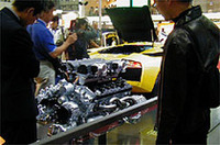 ディスプレイされた\"御神体\"V12エンジン