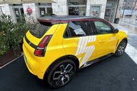 冒頭写真の「ルノー5 E-Tech」だった。