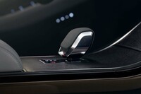 モダン&ラグジュアリーを追求した「レンジローバー・イヴォーク」の2024年モデル上陸の画像