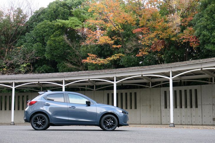 マツダ2ブラックトーンエディション MAZDA SPEEDスタイリングセット装着車(エクステリア)