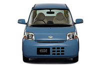 【東京モーターショー2005プレビュー】市販予定のカジュアルミニ「ダイハツ・エッセ」は次期主力エンジンを搭載の画像