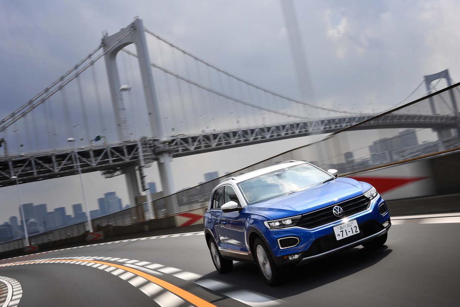 フォルクスワーゲンTロックTSIスタイル デザインパッケージ（FF/7AT