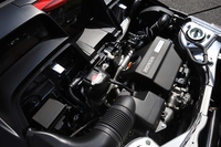 キャビン後方に横置きされる0.66リッター直3ターボエンジン。「S660モデューロX」用のチューニングは、一切施されていない。