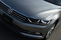 「TSIエレガンスライン」のフロントまわり。標準装備のLEDヘッドランプが精悍(せいかん)な印象を与える。