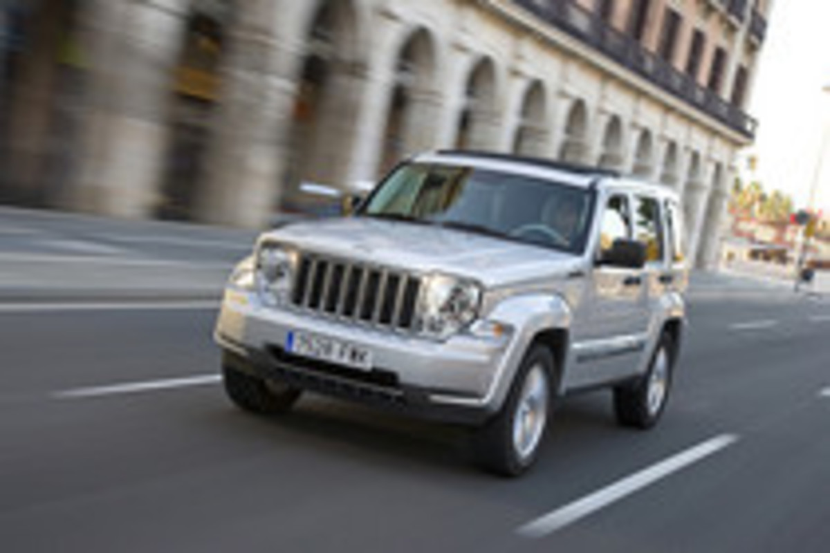 ジープ・チェロキーが7年ぶりにフルモデルチェンジ 【ニュース】 - webCG