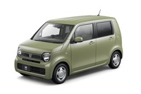 2019年8月に発売されたホンダの軽、2代目「N-WGN」。日々の生活に寄り添うクルマとして開発された新型は、最高で23.2km/リッターの燃費を記録する。