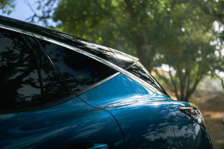 日産ムラーノ(Cピラー周辺部)