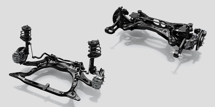 サスペンションは、前が新開発のマクファーソンストラット式、後ろが従来型のものに改良を加えた、ダブルウイッシュボーン式だ。