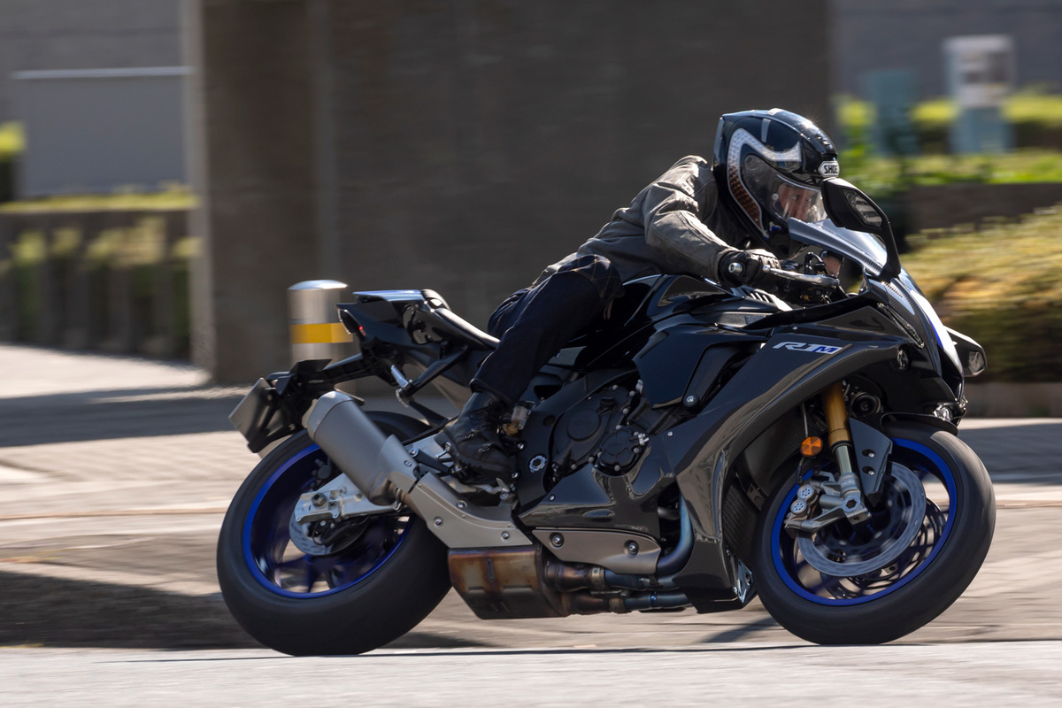 ヤマハYZF-R1M ABS（6MT）【レビュー】 “人機官能”を体感せよ - webCG