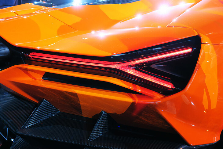 ランボルギーニ・レヴエルト(テールランプ)