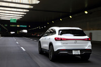 ダイムラー製EVのエントリーモデルに位置する「EQA250」。これ1台ですべてをまかなうのは難しいかもしれないが、セカンドカーとしてはなかなかに魅力的な選択肢といえるだろう。