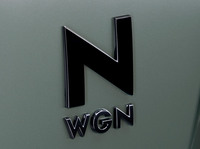 特別仕様車「N-WGNカスタムL・ターボ ブラックスタイル」のリアエンブレム。