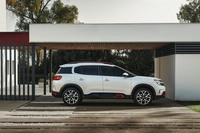 シトロエンのミドルサイズSUV「C5エアクロスSUV」発売の画像