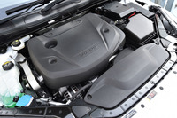1750rpmの低回転域から400Nmの大トルクを発生する「V40 D4」のディーゼルエンジン。JC08モードの燃費値は、20.0km/リッター。