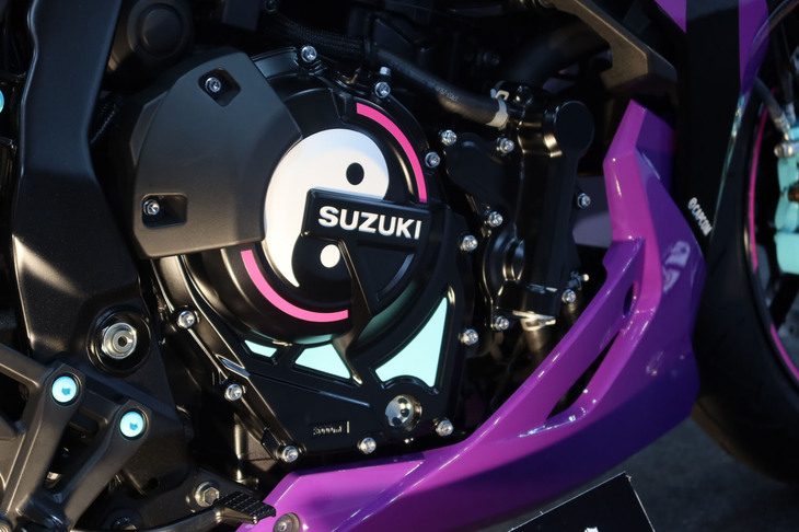 SUZUKI×STREET FIGHTER GSX-8R