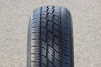 「オープンカントリーH/T II」のトレッドパターン。タフでラギッド感あふれるデザインは、SUVテイストを盛り込んだ軽自動車のクロスオーバー系モデルに似合いそうだ。