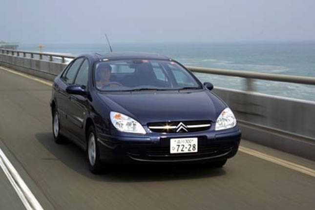 【スペック】C5 2.0:全長×全幅×全高=4620×1770×1480mm/ホイールベース=2750mm/車重=1380kg/駆動方式=FF/2リッター直4DOHC16バルブ(137ps/6000rpm、19.8kgm/4100rpm)/車両本体価格=316.0万円