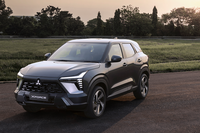 2023年8月にインドネシアで発表されたコンパクトSUV「エクスフォース」。