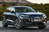 コテコテ系デザインの極北に位置する「Q6 e-tron」。おろし金のようなダミーグリルの意匠もスゴい。
