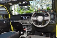 改良モデルの日本導入を記念! 「ジープ・ラングラー」に2種類の限定モデル登場の画像