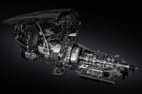 3.5リッターV6ツインターボエンジンには10段ATが組み合わされる。