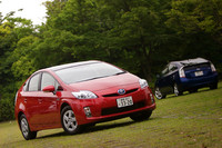 トヨタ・プリウス(FF/CVT)【動画試乗記(前編)】