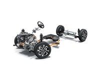 ハイブリッド車(写真)にも1.5リッターのダイナミックフォースエンジンが搭載される。こちらの型式名は「M15A-FXE」。