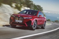 日本市場への導入が決定している、新型EV「iX」。2021年下半期にドイツ国内で生産がスタートする。