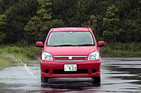 【Movie】トヨタ新型「ラウム」試乗会から(その2)…左センターピラーがない!の画像