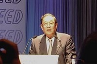 プロボックス、サクシードを「ビジネスカーの革新」と称した張富士夫トヨタ自動車社長。