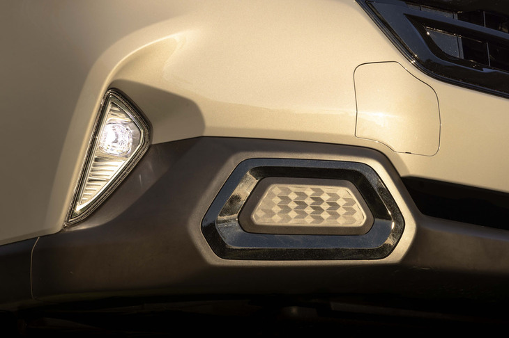 スバル・フォレスター(フォグランプ)