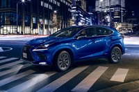 レクサスNX“クール&ブライト”