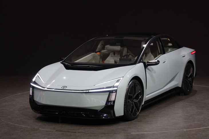 トヨタ・カローラ コンセプト