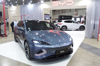 「オートモビル カウンシル2023」の会場から(BYD JAPAN)