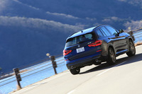 今回のテストドライブでは、高速道路を中心に450kmあまりを走行。40リッターの軽油を消費し、満タン法で11.5km/リッターの燃費を記録した。