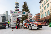 2017年のArctic Lapland Rally(アークティック・ラップランド・ラリー)からは、コ・ドライバーをサルミネン・マルコ選手に変更。