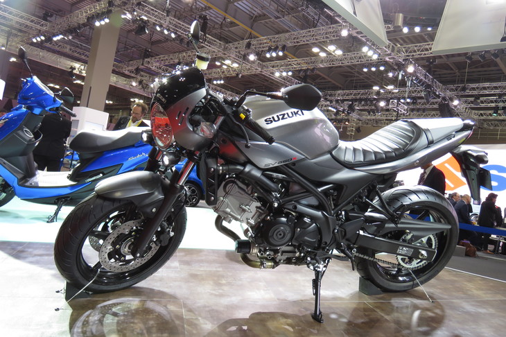 スズキSV650X