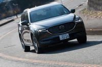 今回の改良では、サスペンションの変更にともない、電動パワーステアリングのアシスト特性も見直された。