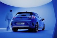 マイナーチェンジした「ルノー・ルーテシア」が上陸 燃費は25.4km/リッターに向上の画像