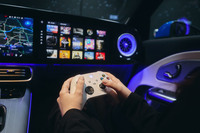 外部アプリのインストールも可能。コントローラーを使ったゲームプレイで充電中でも退屈しないことだろう。