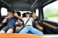 トヨタ・アルファード ロイヤルラウンジSP(後編)の画像