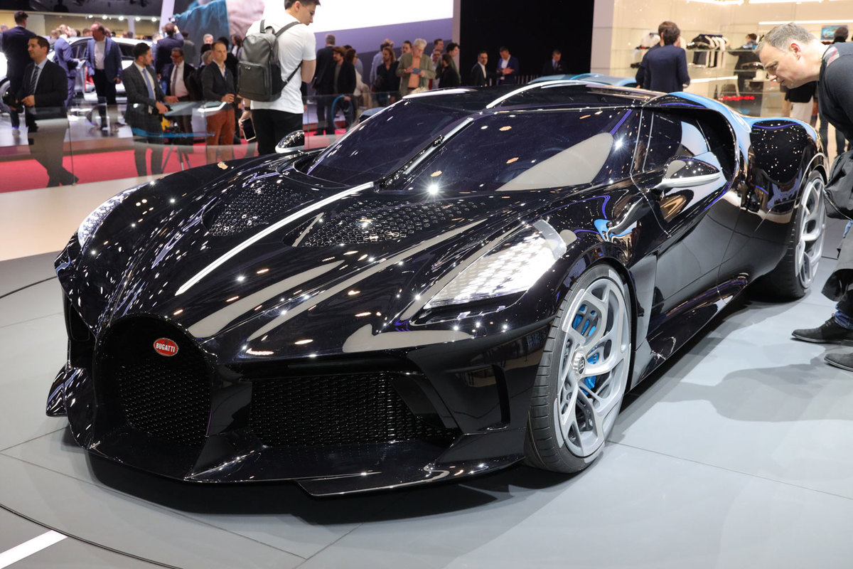 ジュネーブショー2019の会場から（ブガッティ／ランボルギーニ
