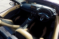 光岡自動車が2シーターオープンカー「ヒミコ」の2024年モデルを発表の画像