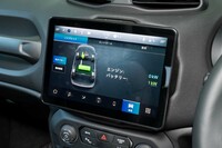 ジープ・レネゲード アルティチュードeハイブリッド(FF/7AT)【試乗記】の画像