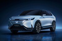 ホンダが2021年の上海モーターショーに出展した「SUV e:プロトタイプ」。中国では初となるホンダブランドのEVのプロトタイプであり、今回発表された「e:NS1」と「e:NP1」の前身にあたるモデルだ。