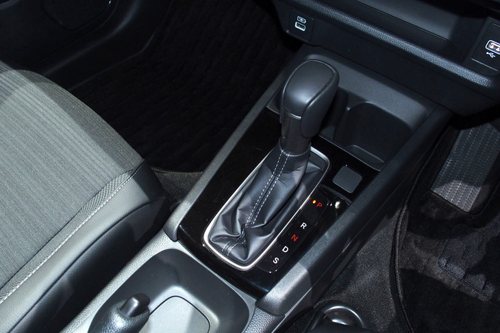 ホンダWR-V(シフトセレクター)