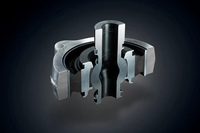 フロントサスペンションロアアームに用いられるピロボール(写真は内部構造を示すカットモデル)。