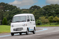 既述のとおり、「ミニキャブ ミーブ」の登場は今から11年前の2011年。一方、ベースとなった6代目「ミニキャブ」の登場は1999年で、実に23年も前のこととなる。